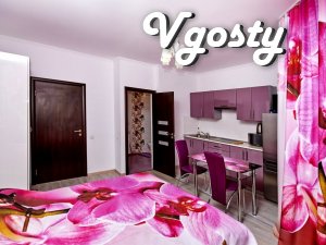 Studio in 200m.ot san.Shahter - Apartments for daily rent from owners - Vgosty