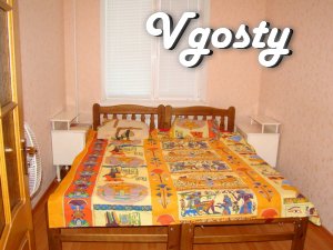 Rent 2-bedroom. m. overlooking the sea, Renovated - Apartments for daily rent from owners - Vgosty