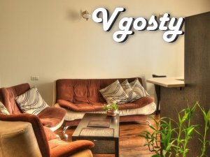 Трехкомнатная квартира с роскошным видом на городскую площадь - Квартири подобово без посередників - Vgosty