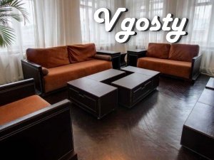 A laconic apartment for six people in the style of high-tech for the d - Apartments for daily rent from owners - Vgosty