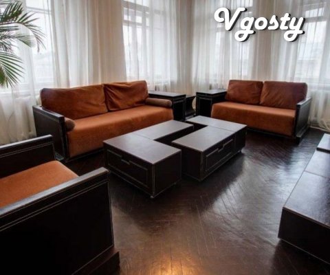 A laconic apartment for six people in the style of high-tech for the d - Apartments for daily rent from owners - Vgosty