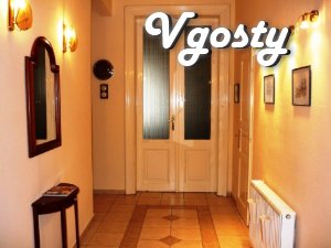 Необычные и необыкновенные апартаменты в старинном стиле - Квартири подобово без посередників - Vgosty