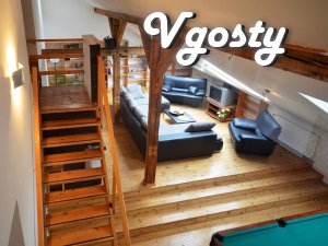 Neobыdennaya apartment in the attic mnohourovnevoy - Apartments for daily rent from owners - Vgosty