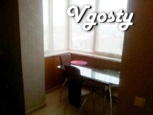 2-room apartment in the center with WIFI 700m from the pump room - Apartments for daily rent from owners - Vgosty