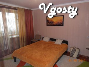 Two rooms in the center, directly opposite the main entrance to the re - Apartments for daily rent from owners - Vgosty