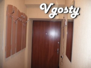 Двох кімнатна Євро по вул.Леніна - Квартири подобово без посередників - Vgosty