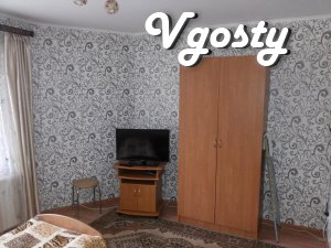 Well-groomed apartment in the center, 3 minutes. park and pump room, p - Apartments for daily rent from owners - Vgosty