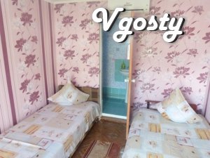 Rest in Berdyansk Gorky Street 121 - Apartments for daily rent from owners - Vgosty