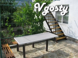 'At Valentina' - mini-hotel in Berdyansk - Apartments for daily rent from owners - Vgosty