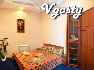 House with Jacuzzi - Apartments for daily rent from owners - Vgosty