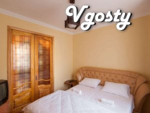 Квартира в центрі міста - Квартири подобово без посередників - Vgosty
