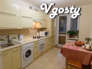 Комфортна, нова квартира - Квартири подобово без посередників - Vgosty