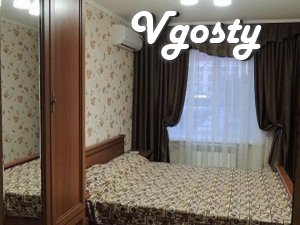 Two -room luxury, opposite the entrance to the resort. - Apartments for daily rent from owners - Vgosty