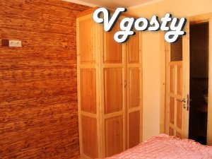 Здаються кімнати у приватному будинку - Квартири подобово без посередників - Vgosty