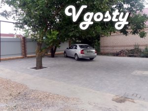 New mini-hotel Alex - 3 min. to the sea - Apartments for daily rent from owners - Vgosty