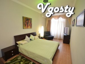 Daily Apartment-Lux in the heart of the city in the cathedral! - Apartments for daily rent from owners - Vgosty