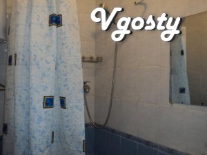 House with besedochkoy for 3 people to the sea 10 - Apartments for daily rent from owners - Vgosty