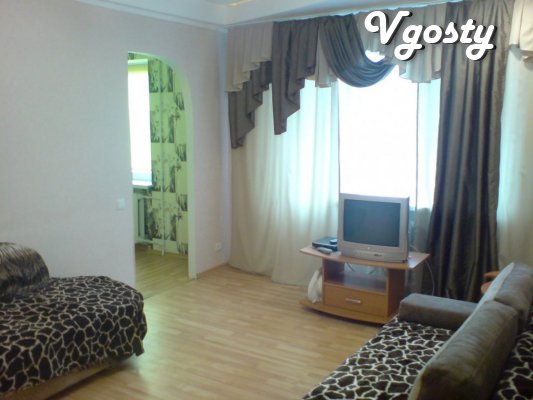 Dneprodzerzhinsk rent 3 room - Apartments for daily rent from owners - Vgosty