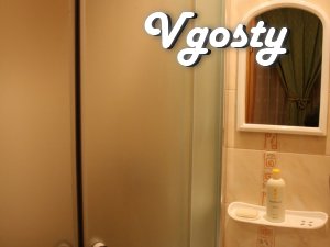 The new two-room apartment in the center near the r / w station, - Apartments for daily rent from owners - Vgosty