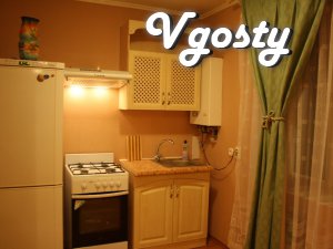 The new two-room apartment in the center near the r / w station, - Apartments for daily rent from owners - Vgosty