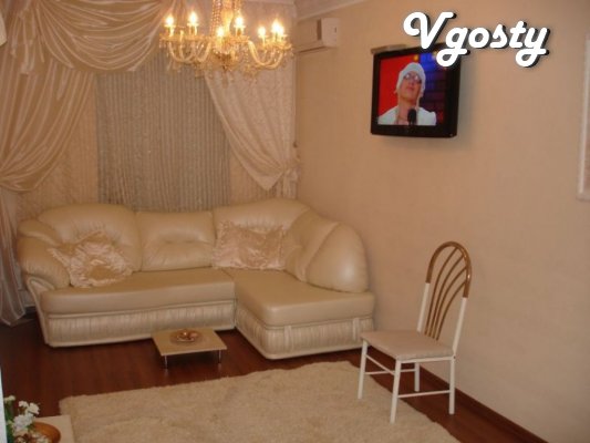 European Boulevard , the center - Apartments for daily rent from owners - Vgosty